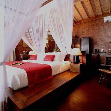 Plataran Menjangan Luxury Residence Suites Banyuwedang Esterno foto